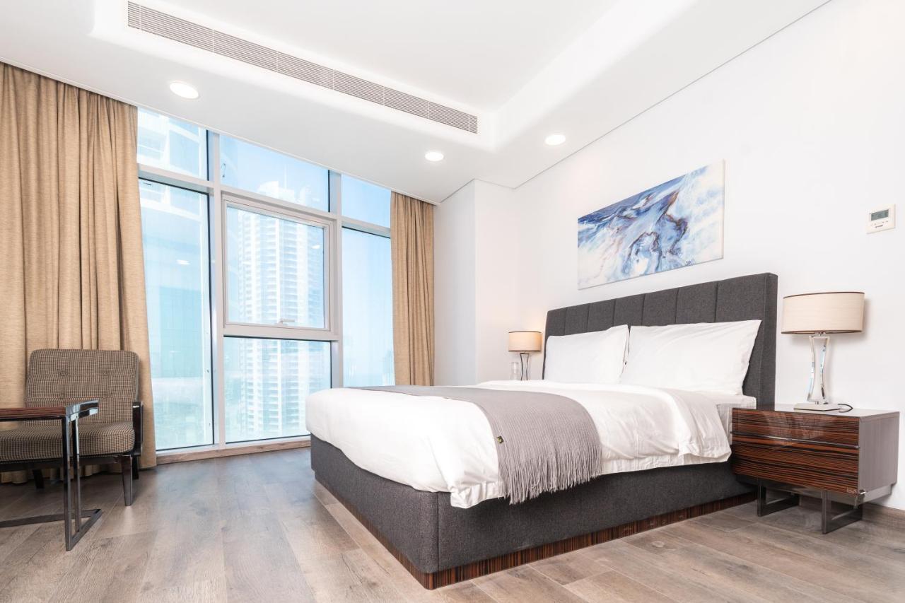 S Plaza Suites Hotel Seef Kültér fotó