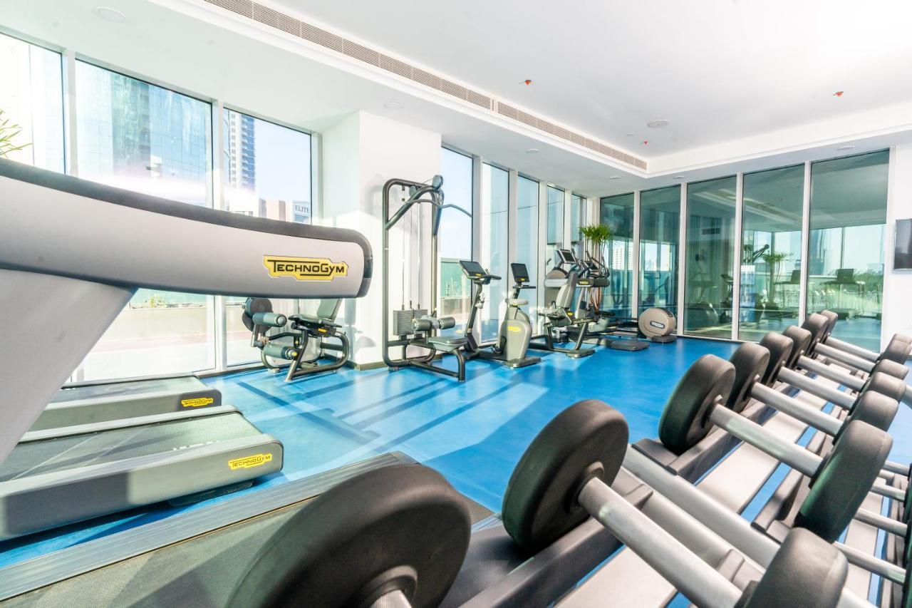 S Plaza Suites Hotel Seef Kültér fotó