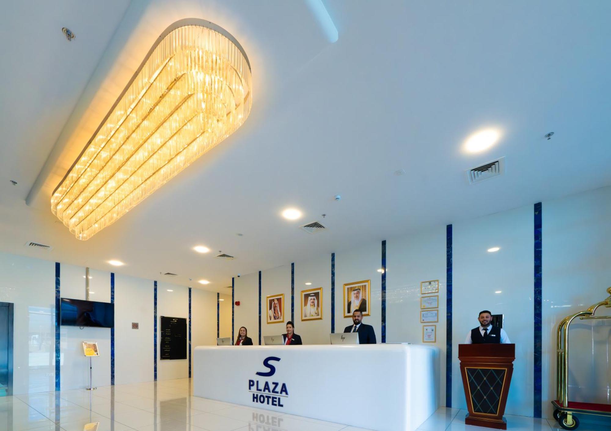 S Plaza Suites Hotel Seef Kültér fotó